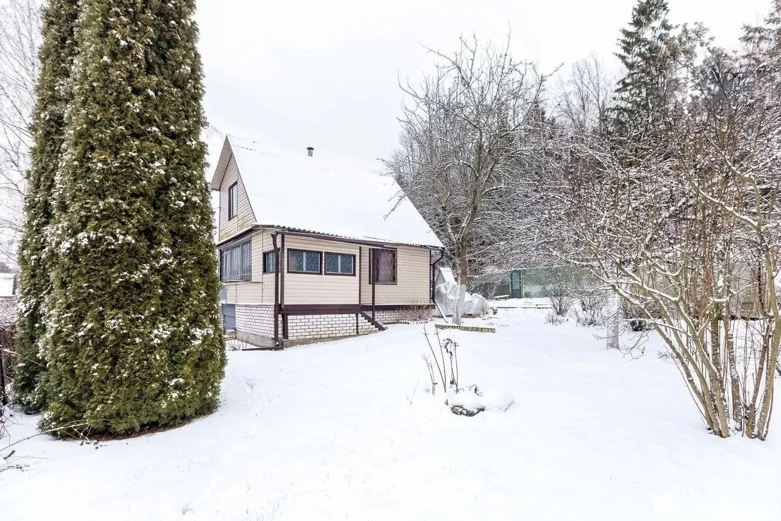 коттедж, Домашаны, 