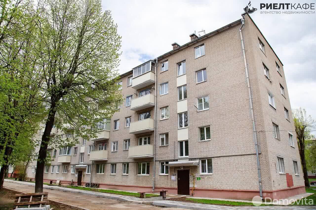 Купить 1-комнатную квартиру в Барановичах, ул. Коммунистическая, д. 4, 16800 USD, код: 949962 - фото 1