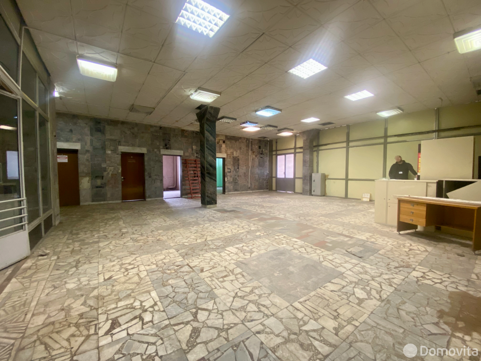 Помещение под сферу услуг в Минске, ул. Красная, д. 7, код 3123 - фото 4