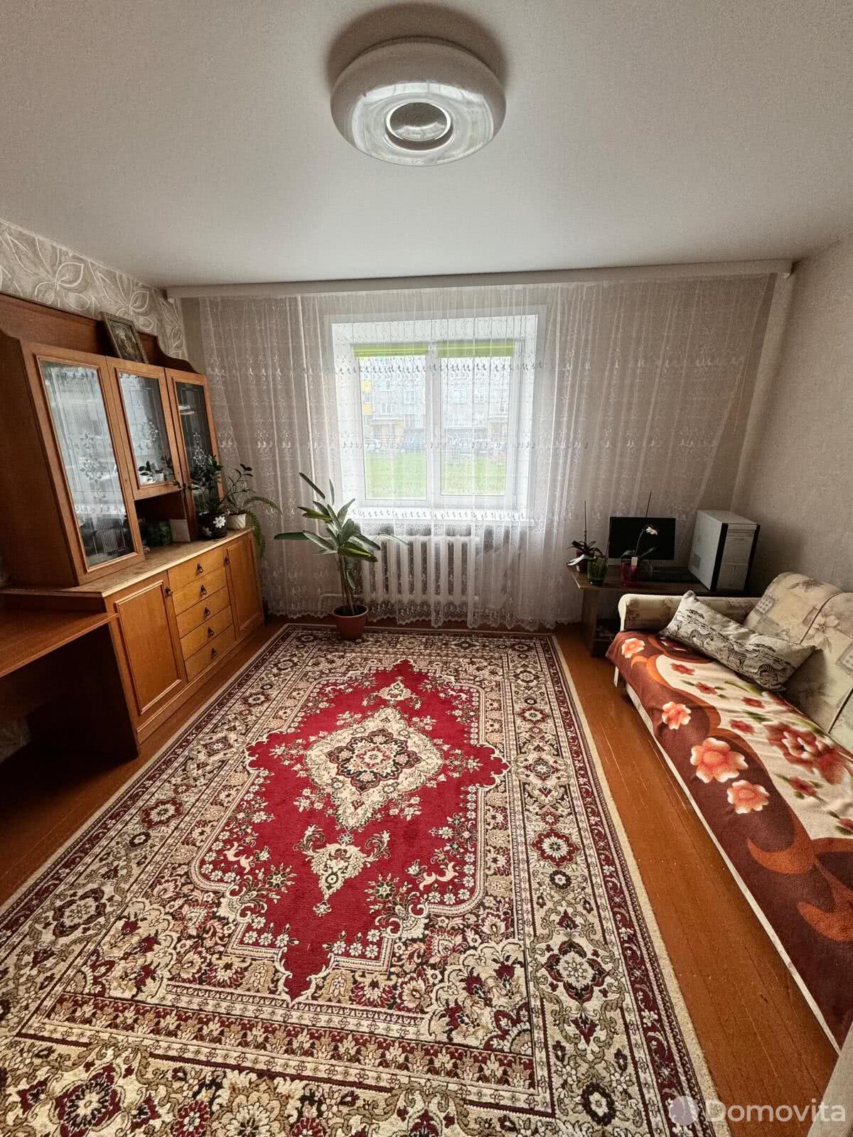Продажа 4-комнатной квартиры в Сморгони, ул. Якуба Коласа, д. 119/1, 44000 USD, код: 1006657 - фото 1