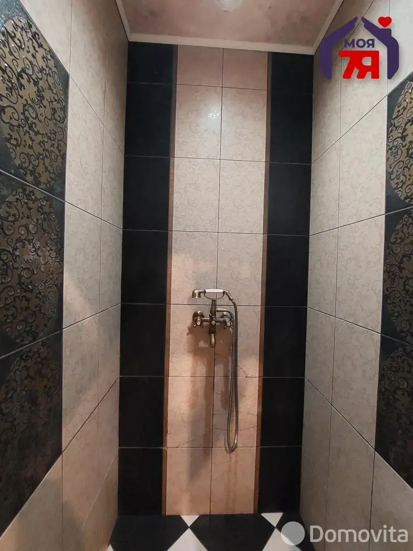 коттедж, Кировец,