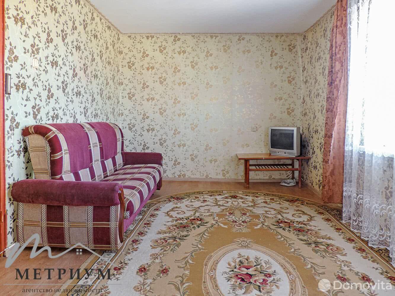 Продажа 3-комнатной квартиры в Новогрудке, ул. Мицкевича, д. 96, 35000 USD, код: 934140 - фото 1