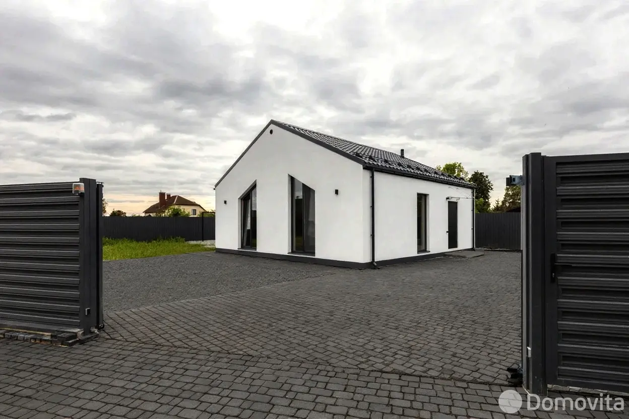 дом, Чики, ул. Полевая 