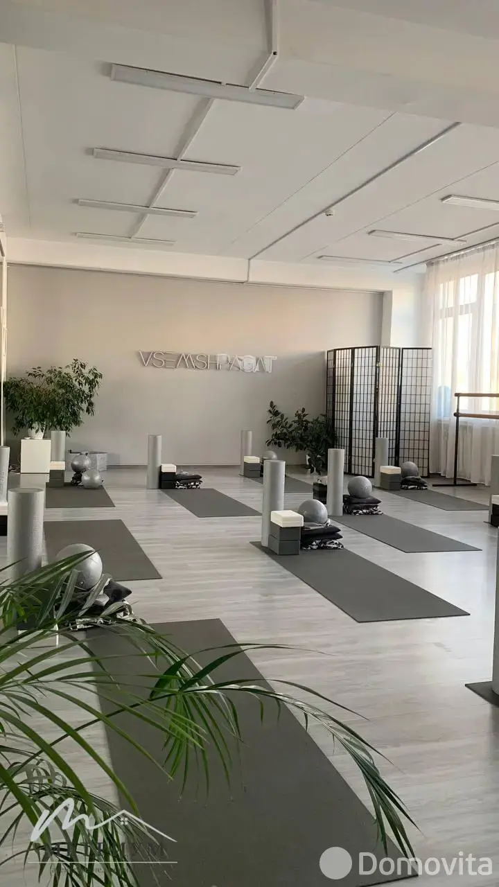 объект сферы услуг, Минск, ул. Кальварийская, д. 1 на ст. метро Фрунзенская