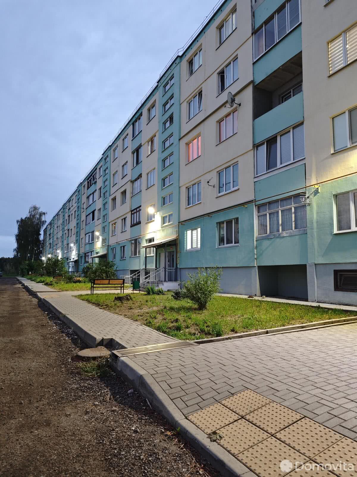 Продажа 2-комнатной квартиры в Гатово, ул. Металлургическая, д. 2, 53500 USD, код: 1050071 - фото 1