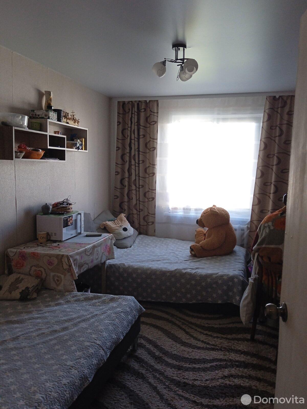 Продажа 3-комнатной квартиры в Минске, ул. Алеся Бачило, д. 5, 65100 USD, код: 1000579 - фото 1