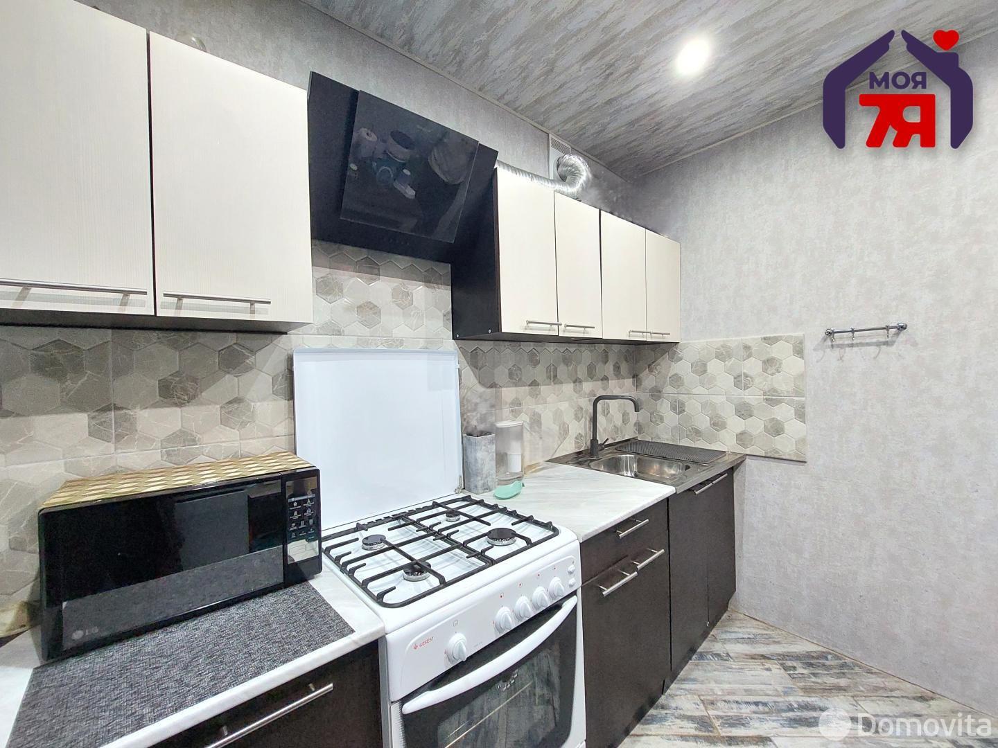 Купить 1-комнатную квартиру в Смолевичах, ул. Заболотная, д. 23А, 41500 USD, код: 1107411 - фото 3