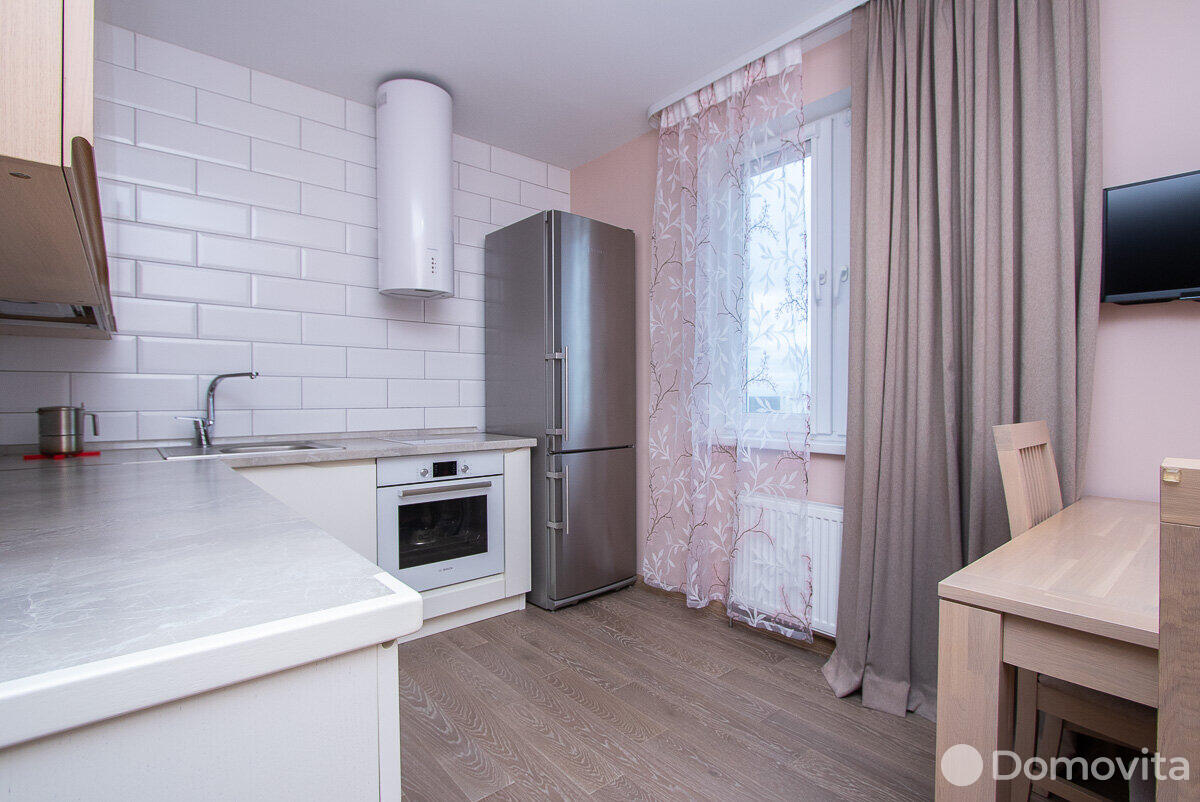 Купить 2-комнатную квартиру в Минске, ул. Карвата, д. 10/а, 95000 USD, код: 947991 - фото 1
