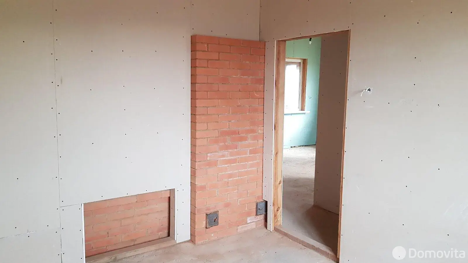 дом, Есьмановцы, ул. Центральная, д. 1/в 