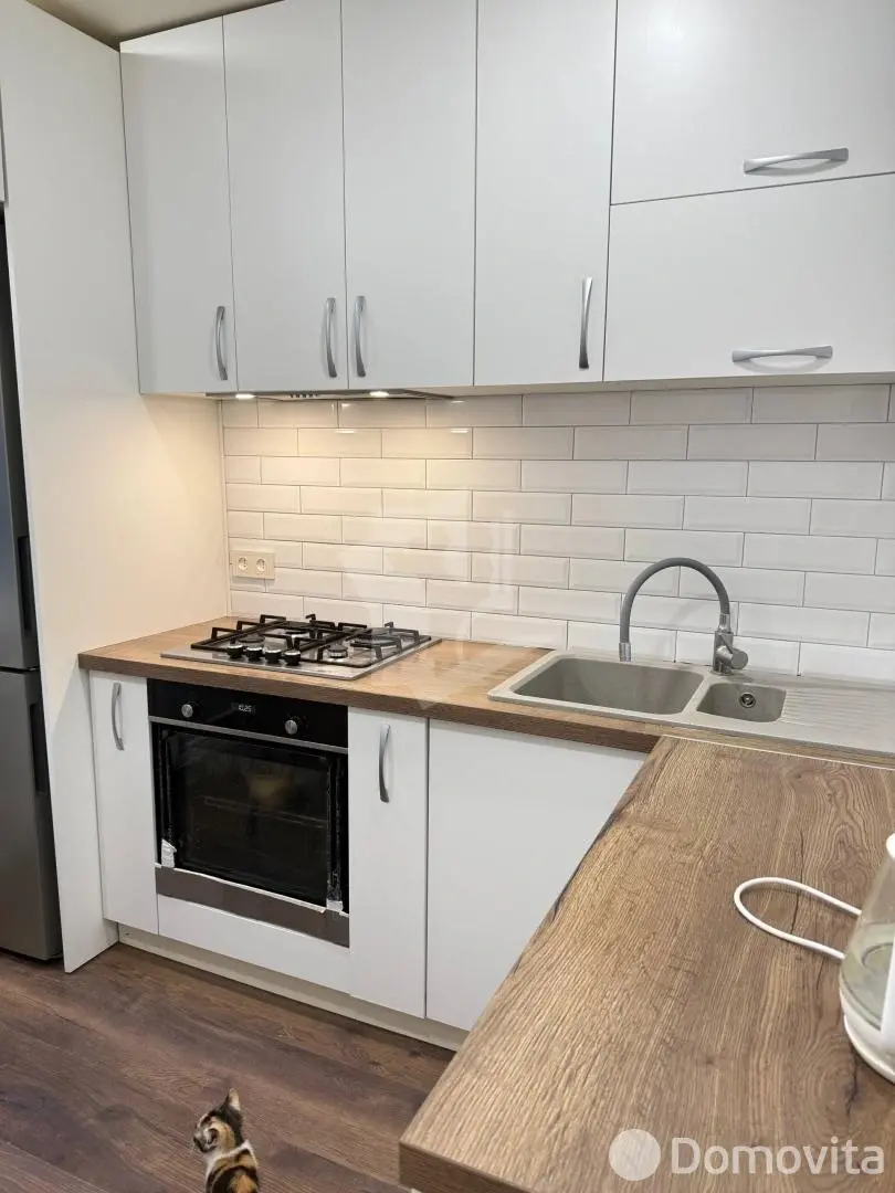 Цена аренды квартиры, Минск, ул. Сергея Есенина, д. 15