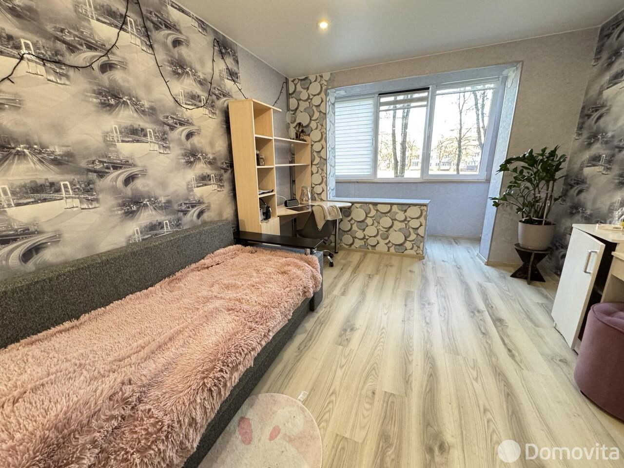 Купить 4-комнатную квартиру в Гродно, пер. Поповича, д. 29, 58000 USD, код: 1117187 - фото 4