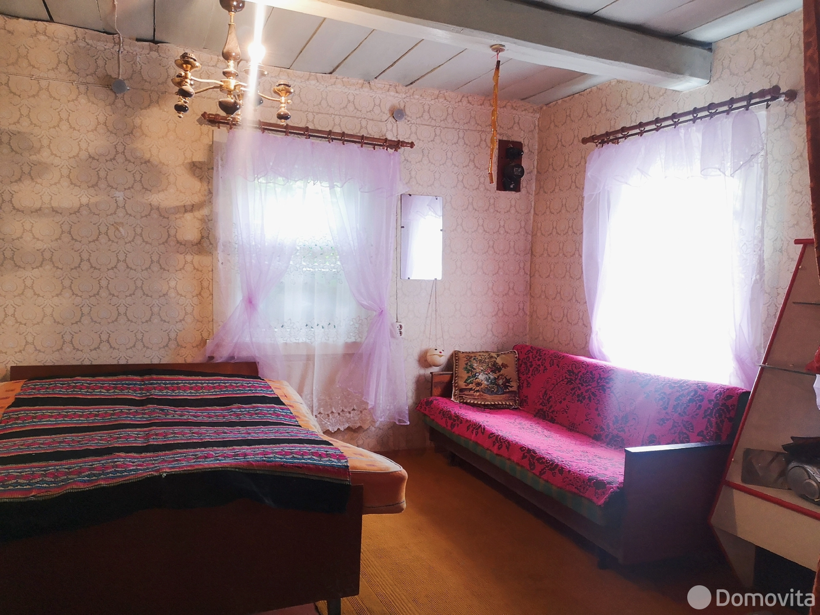 дом, Стайки, ул. Центральная, д. 15 