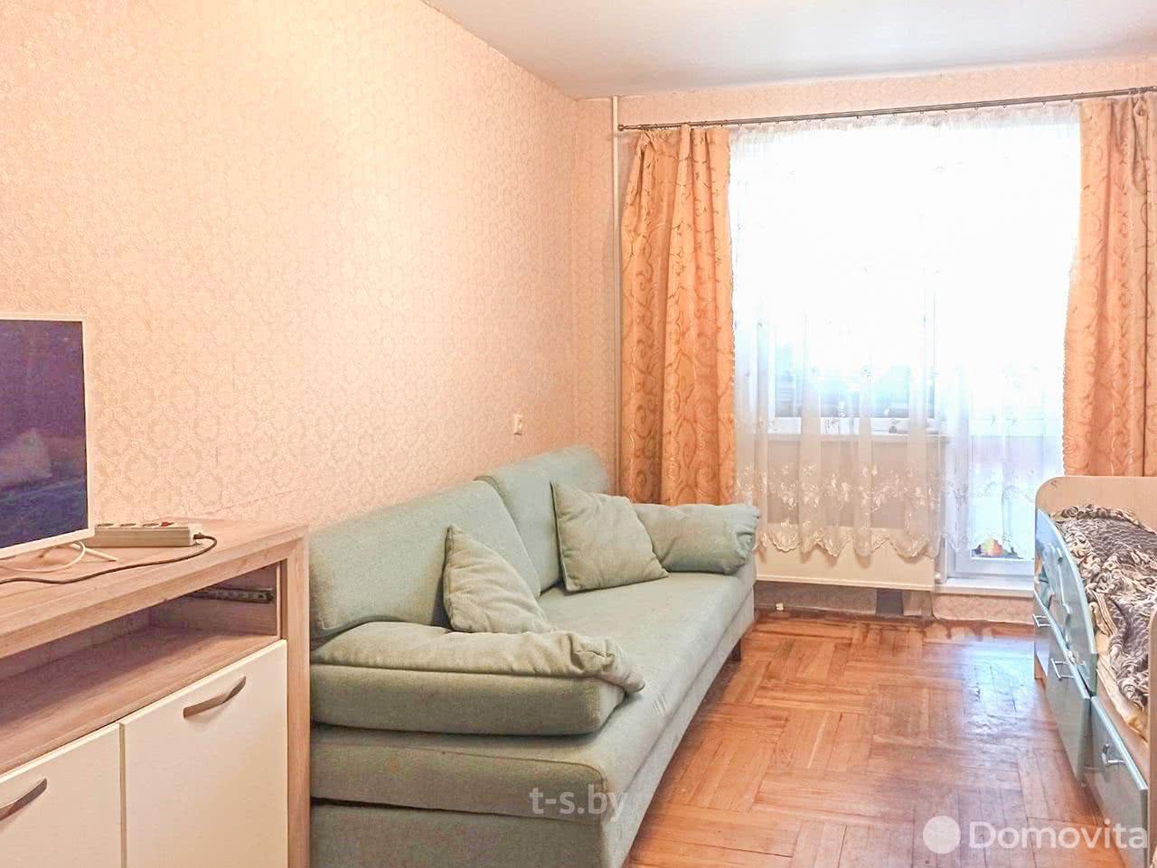 Продажа 4-комнатной квартиры в Минске, ул. Жуковского, д. 5/2, 105700 USD, код: 1009708 - фото 1