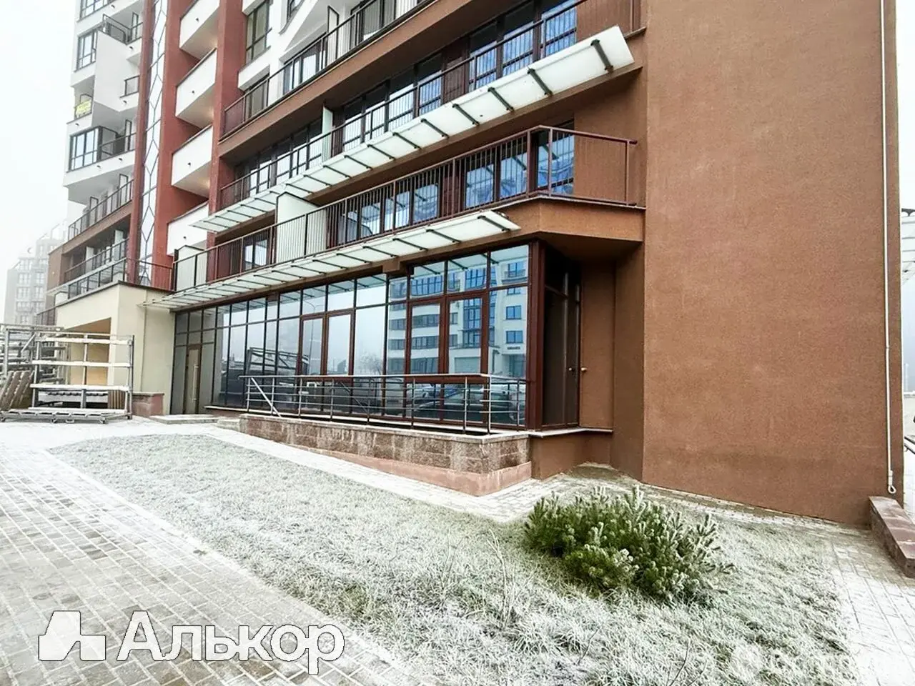 торговый объект, Минск, ул. Игоря Лученка, д. 15, стоимость аренды 9 667 р./мес.