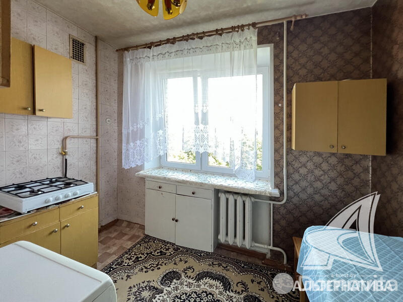 Продажа 3-комнатной квартиры в Бресте, б-р Космонавтов, 48500 USD, код: 913695 - фото 1