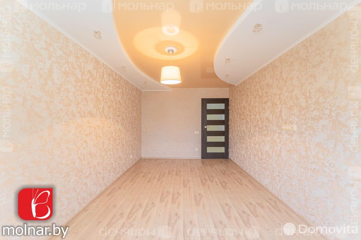 квартира, Лесной, ул. Александрова, д. 9, стоимость продажи 372 152 р.
