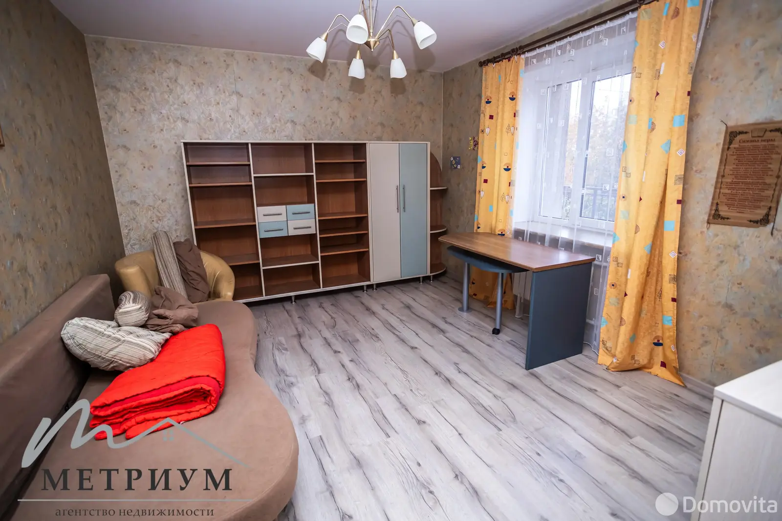 дом, Атолино, ул. Школьная 