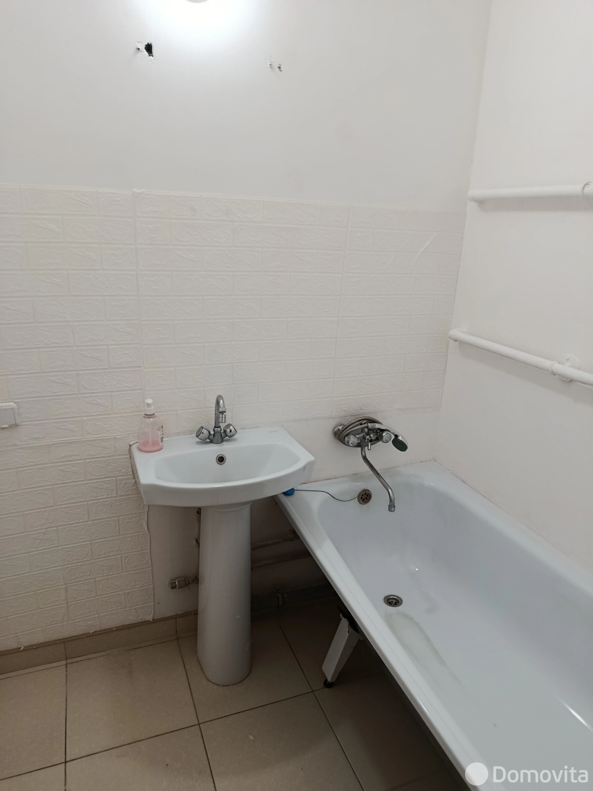 квартира, Гродно, ул. Виктора Глухова, д. 18, стоимость аренды 486 р./мес.