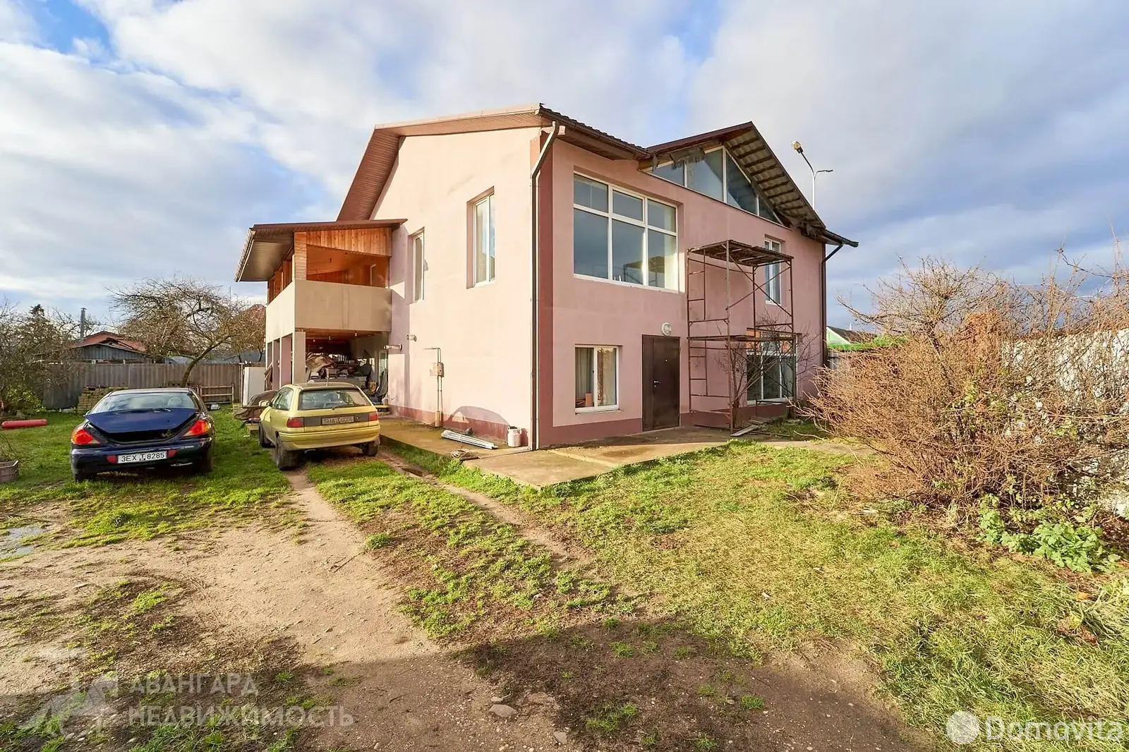 коттедж, Молодечно, ул. Янки Купалы - лучшее предложение