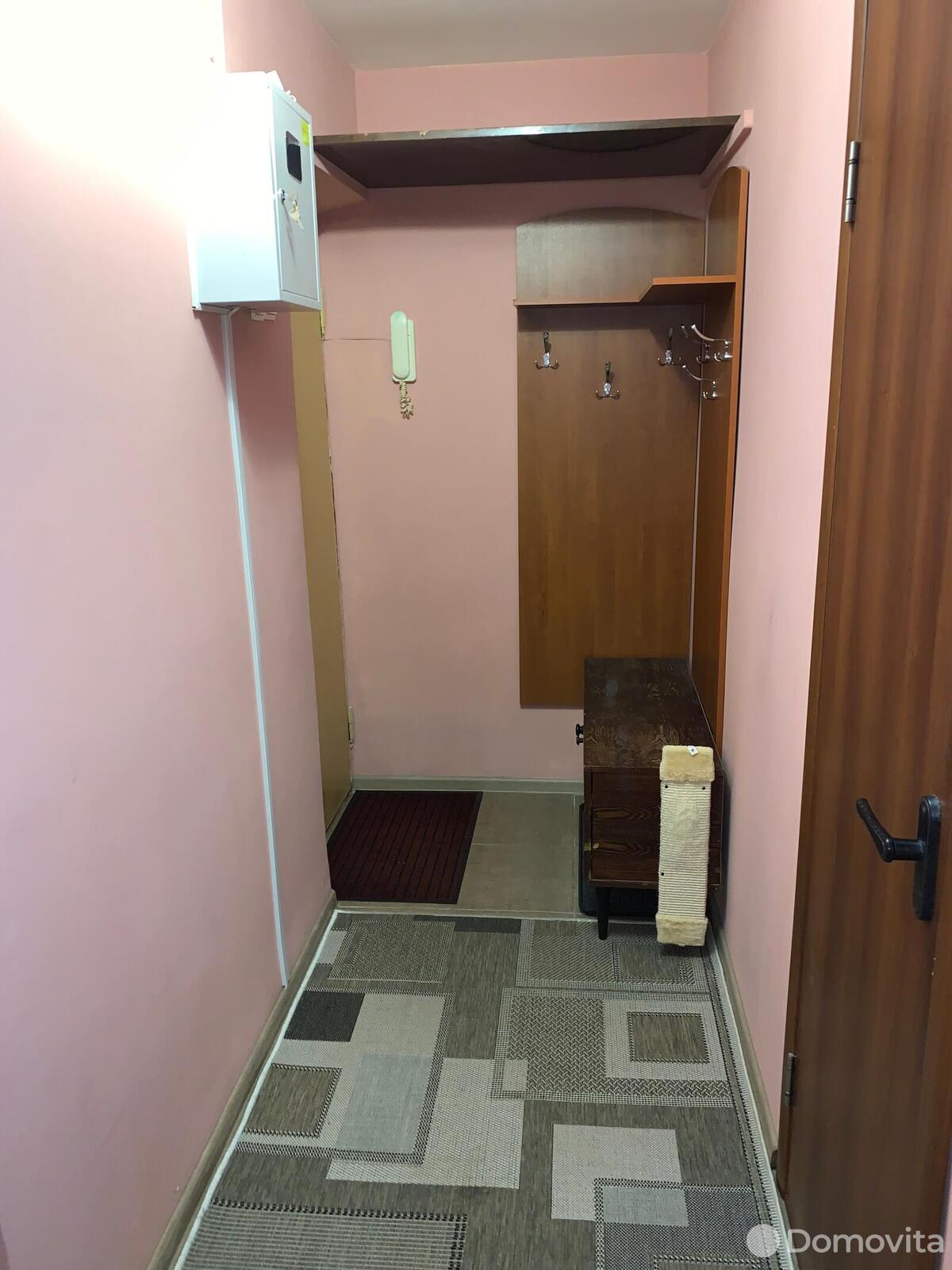 Снять 1-комнатную квартиру в Минске, ул. Осипенко, д. 30, 280USD, код 138997 - фото 2