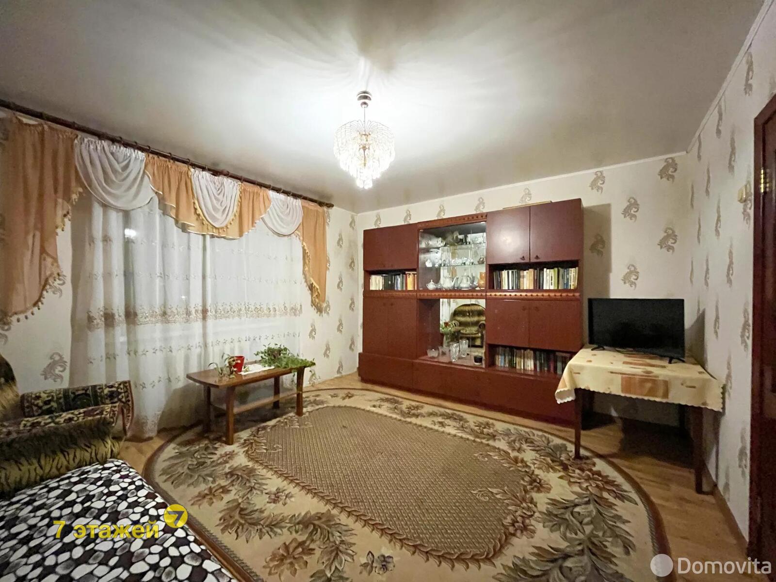 Купить 3-комнатную квартиру в Дзержинске, ул. Протасова, д. 21, 55000 USD, код: 1111443 - фото 2