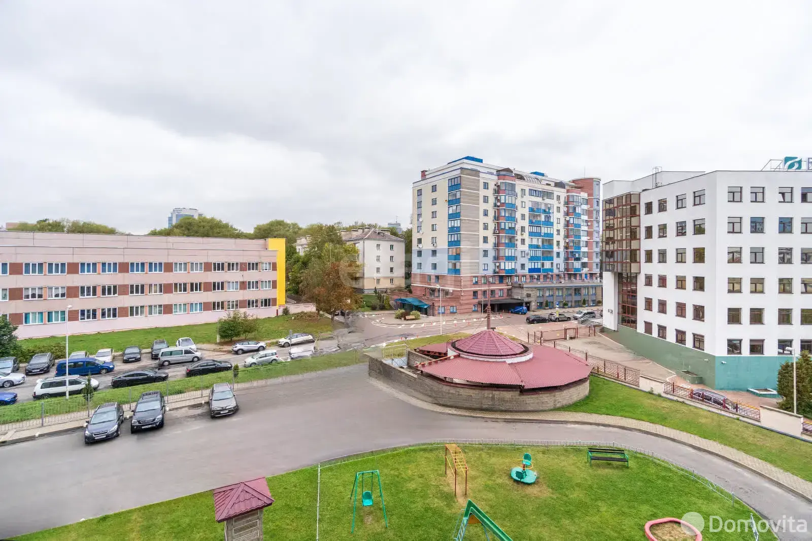 Снять 3-комнатную квартиру в Минске, ул. Немига, д. 42, 799USD, код 147805 - фото 30