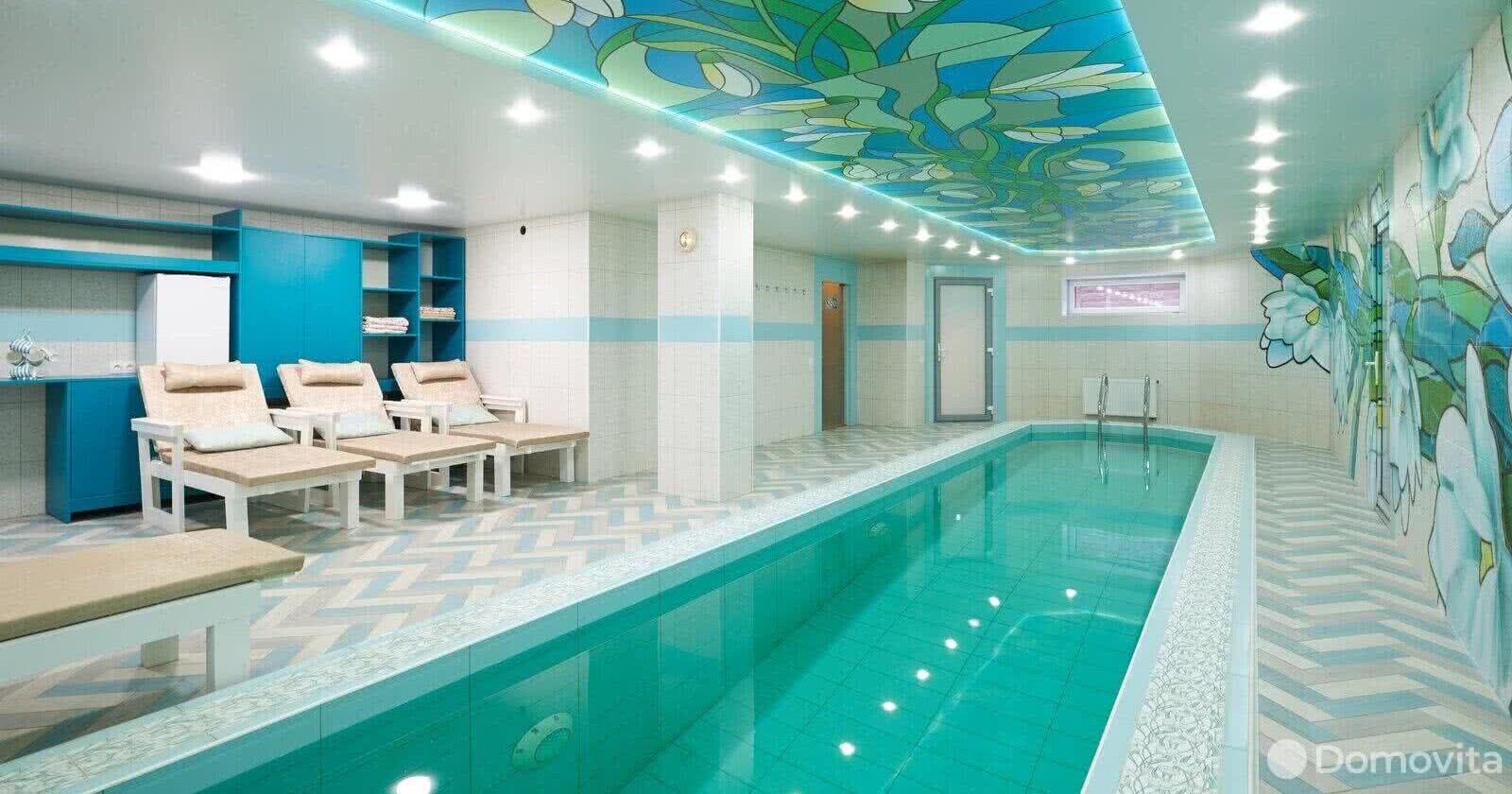 Коттедж за $3 миллиона с пятью спальнями, семью санузлами и бассейном ...