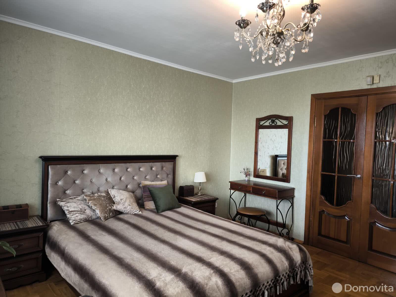 Продажа 4-комнатной квартиры в Гомеле, ул. Герцена, д. 8, 64200 USD, код: 1021194 - фото 1