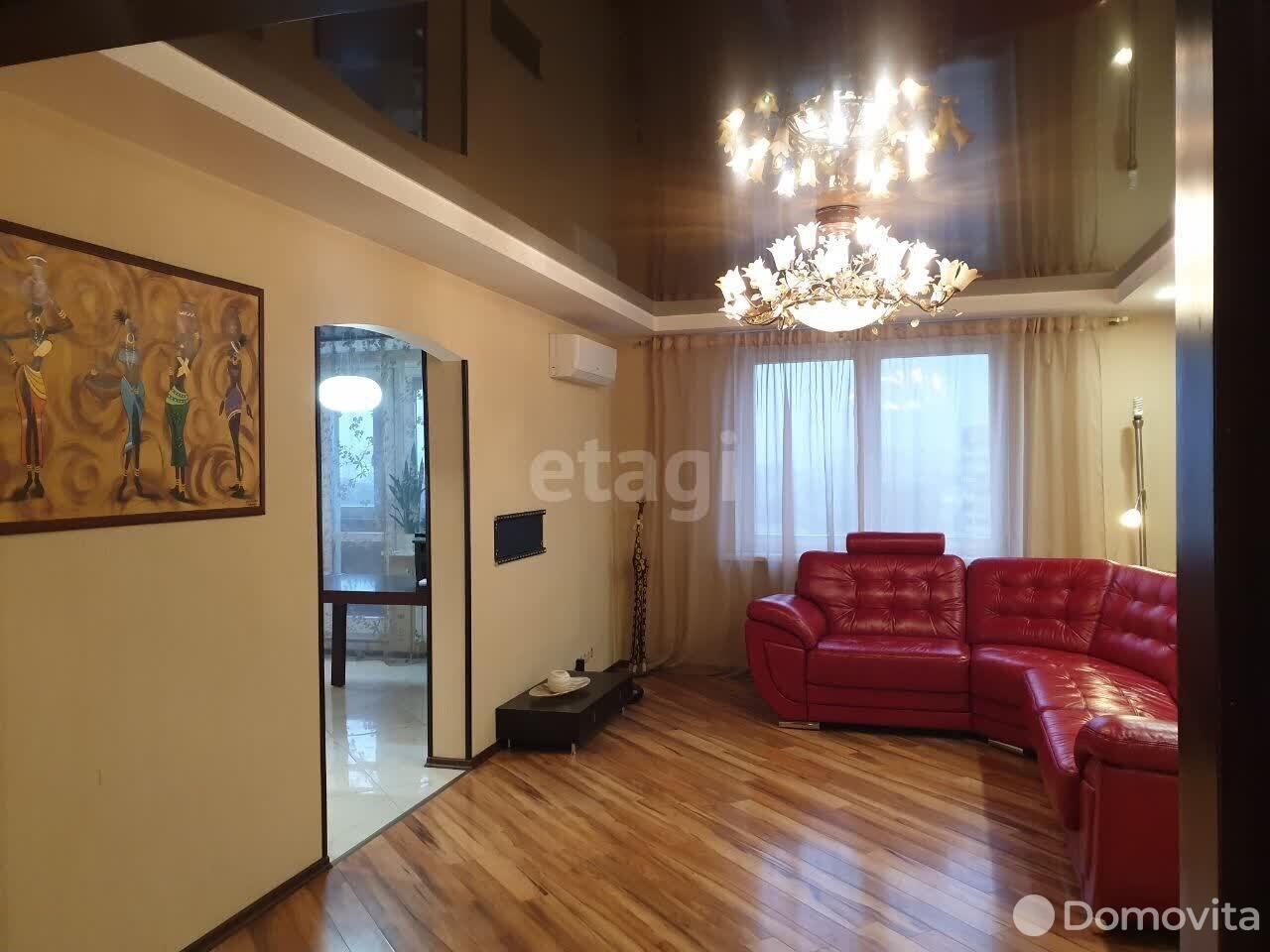 Купить 4-комнатную квартиру в Минске, ул. Полевая, д. 10, 180000 USD, код: 980415 - фото 1