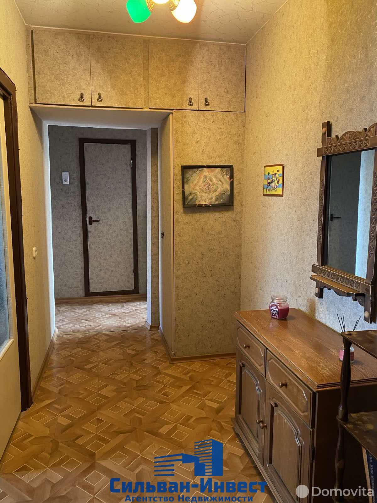 Купить 3-комнатную квартиру в Минске, ул. Сергея Есенина, д. 87, 82900 USD, код: 1057464 - фото 2