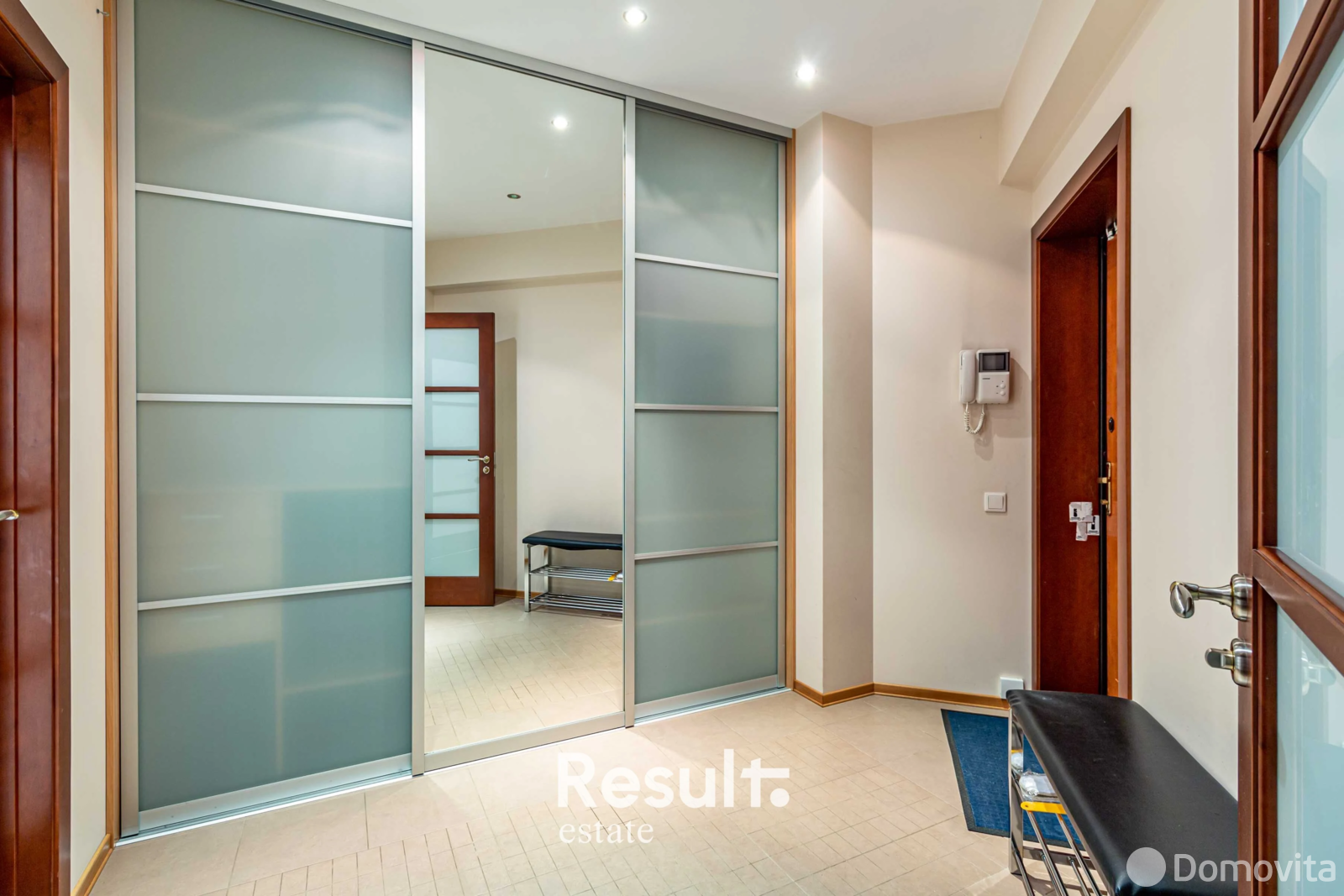 Снять 2-комнатную квартиру в Минске, ул. Немига, д. 42, 700USD, код 149202 - фото 24