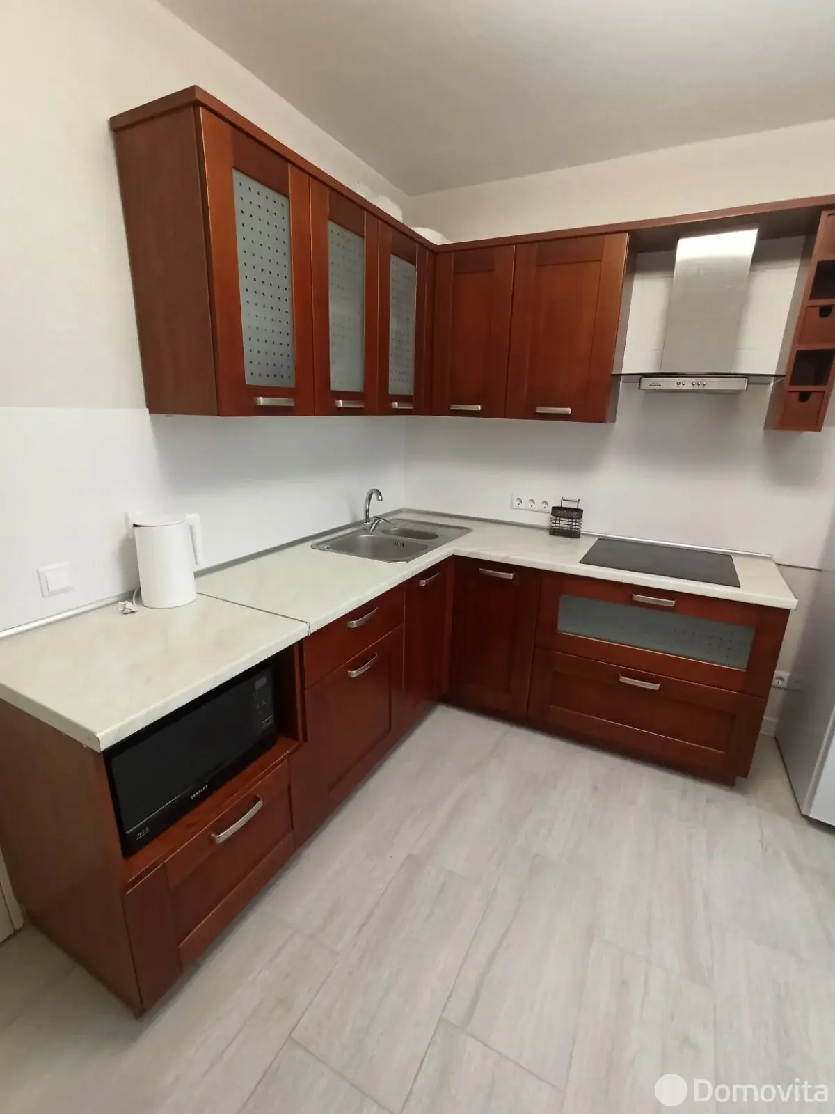 квартира, Минск, ул. Сергея Есенина, д. 28, стоимость аренды 1 650 р./мес.