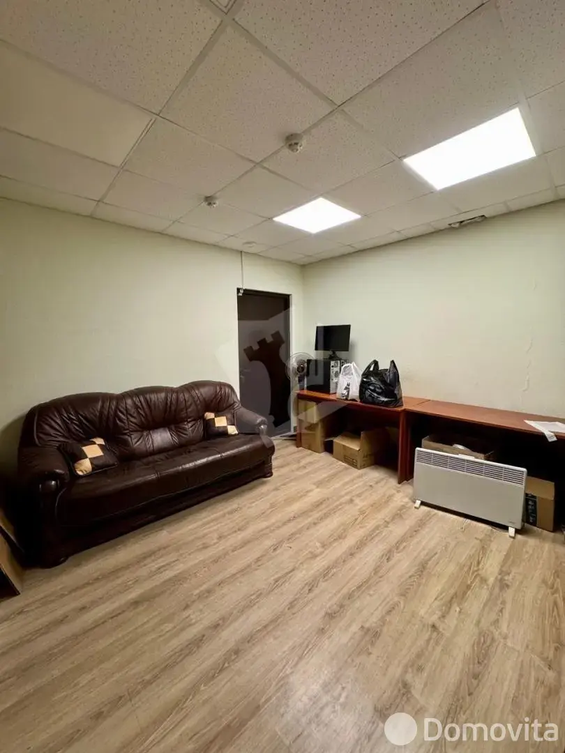 Помещение под сферу услуг в Минске, ул. Сторожовская, д. 6, код 3928 - фото 5