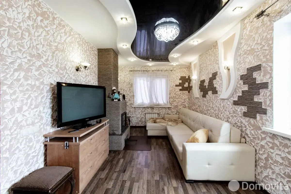 дом, Большой Тростенец, ул. Школьная