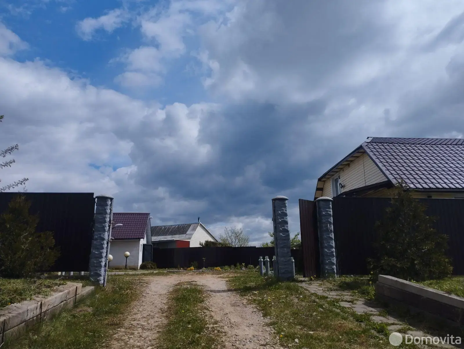 дом, Мядель, ул. Дружная, д. 2 
