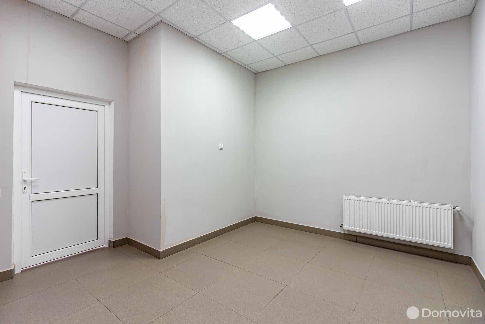 Купить помещение под сферу услуг в Барсуках, ул. Центральная, д. 14/Д - фото 15