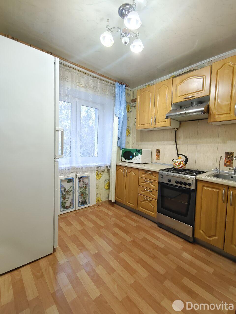 Купить 2-комнатную квартиру в Минске, ул. Якуба Коласа, д. 55/2, 59999 USD, код: 1089859 - фото 3