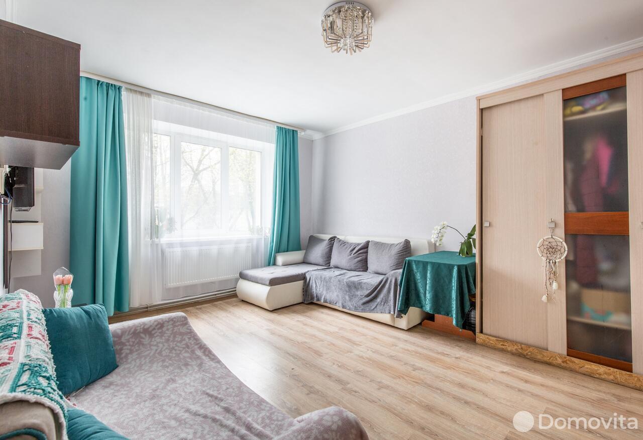 Купить 2-комнатную квартиру в Минске, ул. Железнодорожная, д. 120, 56900 USD, код: 996759 - фото 1
