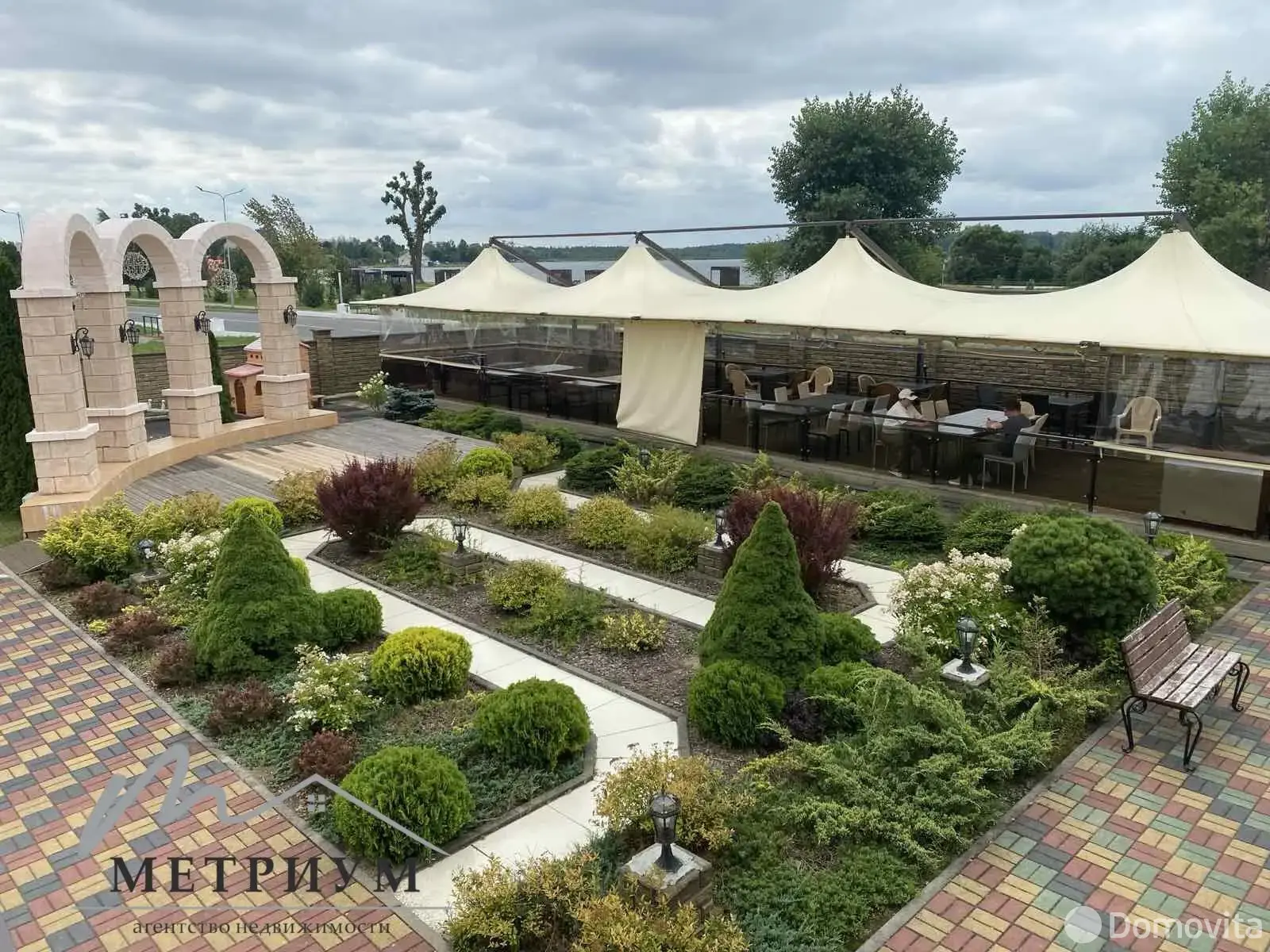 объект сферы услуг, Мядель, ул. Набережная, д. 4/В