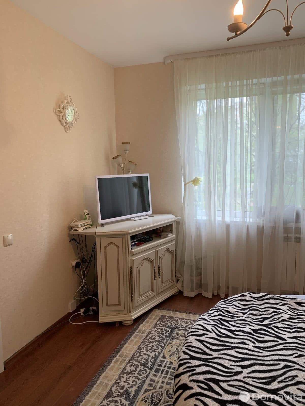 Купить 1-комнатную квартиру в Минске, ул. Рафиева, д. 84, 53500 USD, код: 1009901 - фото 2