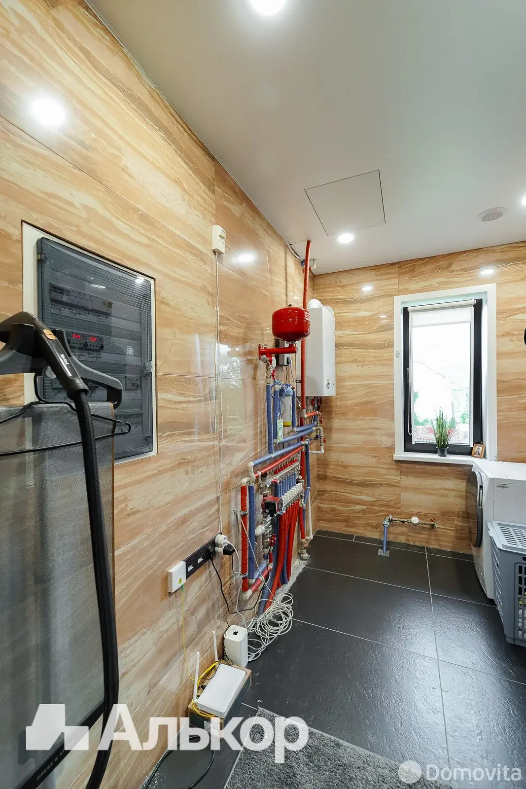 коттедж, Курково, ул. Школьная, д. 16 