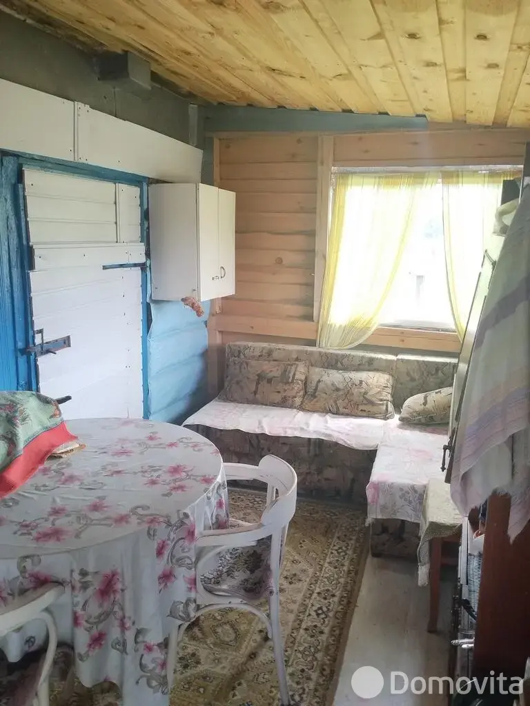 дом, Маческ, ул. Озёрная, д. 18 