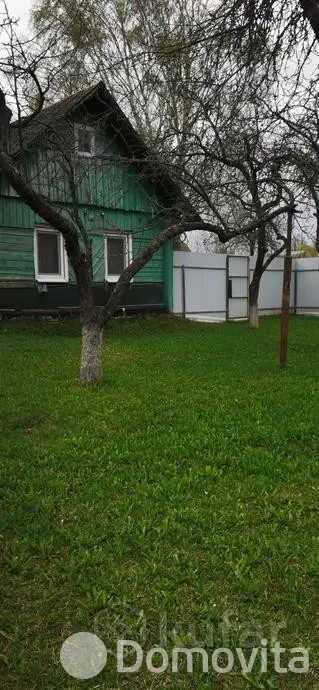 дом, Артемово, ул. Центральная, д. 1