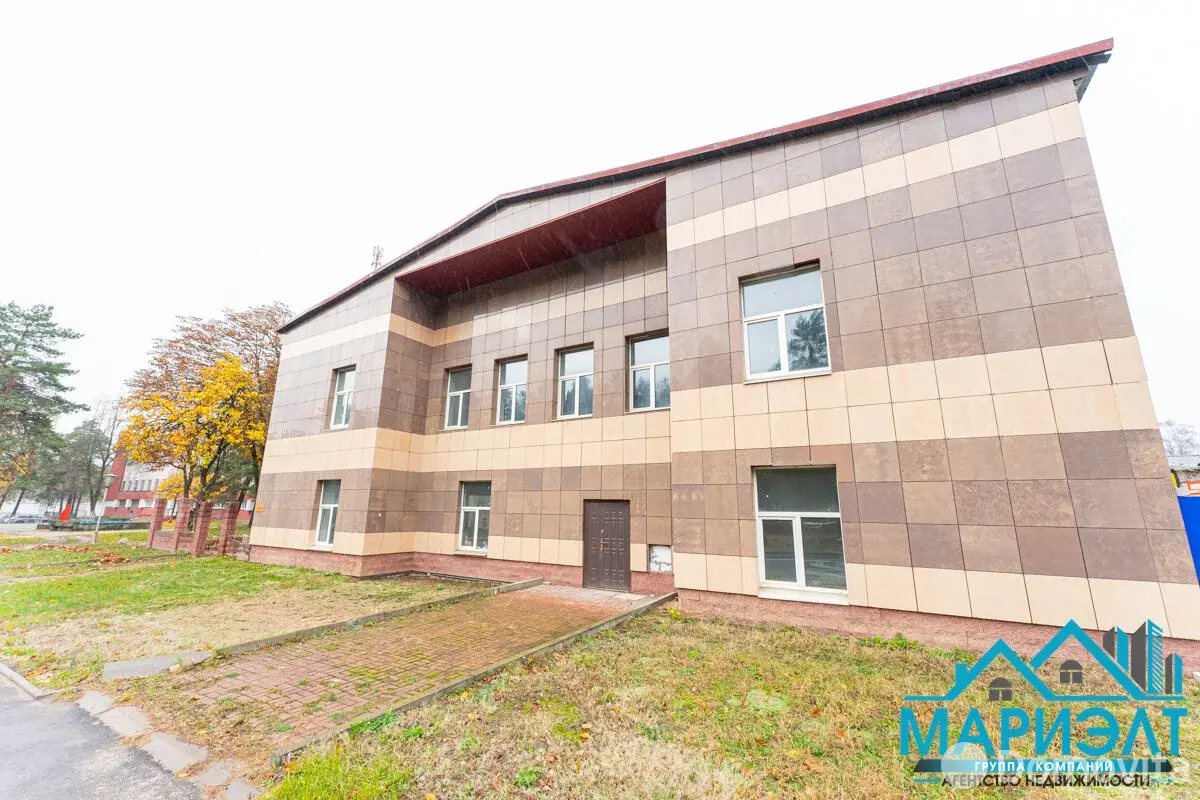 Помещение под сферу услуг в Минске, ул. Жилуновича, д. 2/7, код 2930 - фото 1