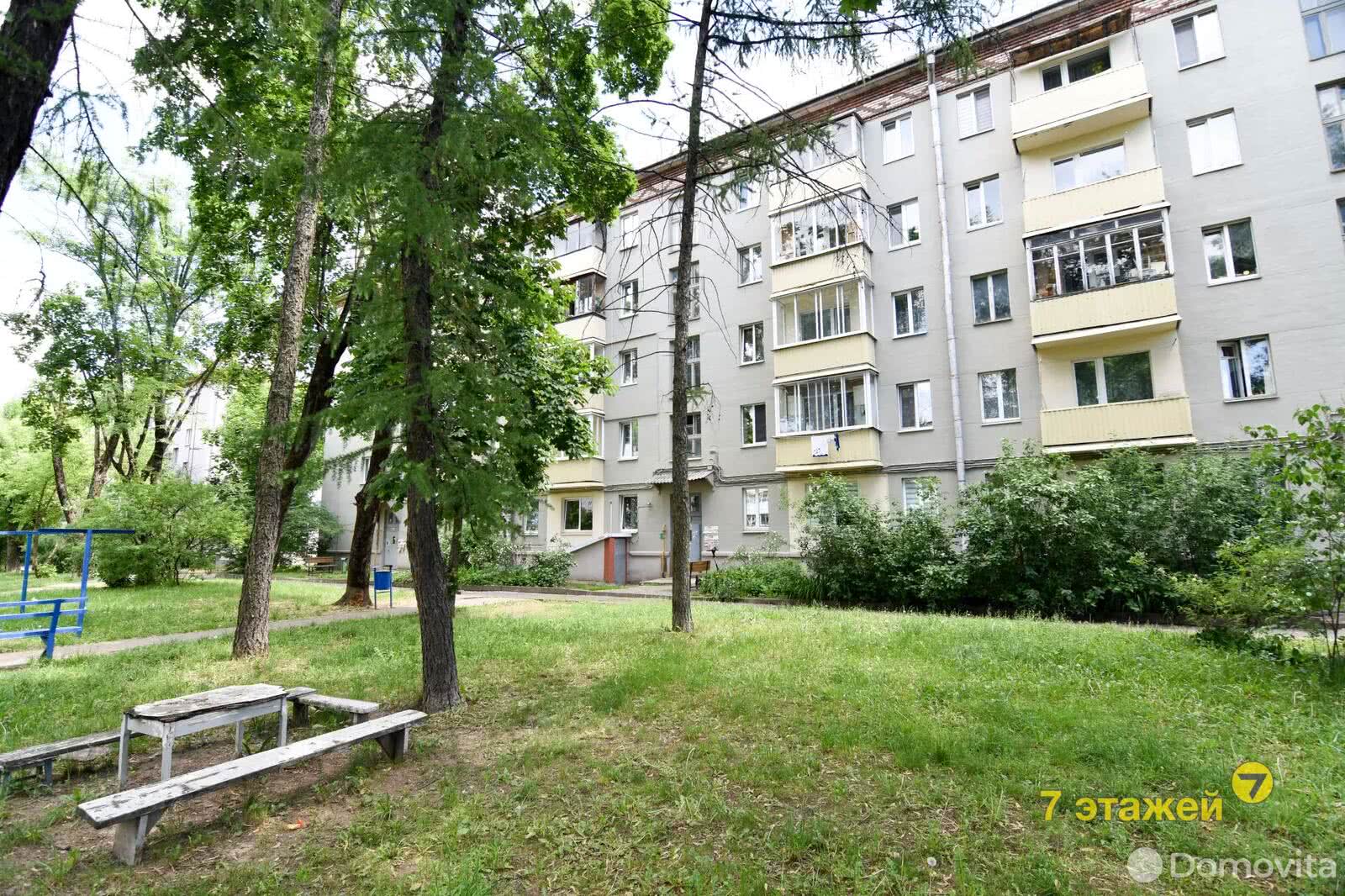 Продажа 3-комнатной квартиры в Минске, ул. Якуба Коласа, д. 61/1, 78000 USD, код: 1010556 - фото 1