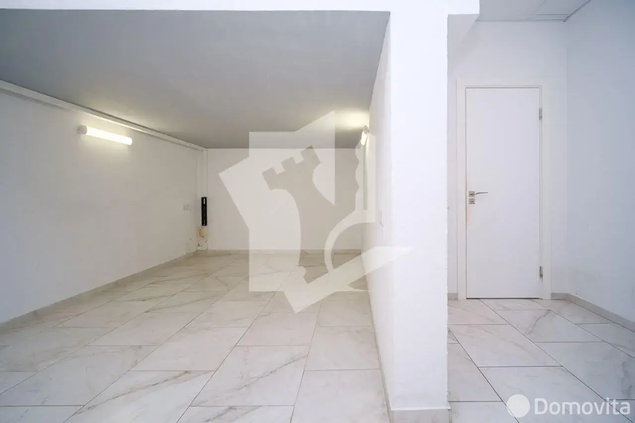 объект сферы услуг, Минск, ул. Петра Мстиславца, д. 24 на ст. метро Восток