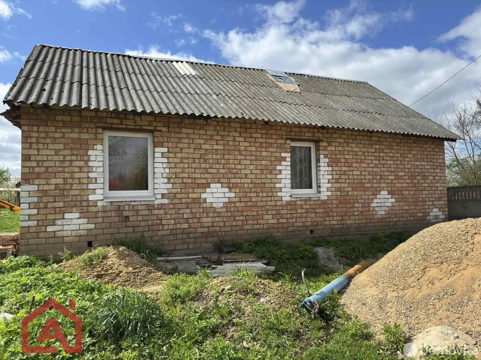 дом, Дофаренция, ул. Центральная, стоимость продажи 241 419 р.