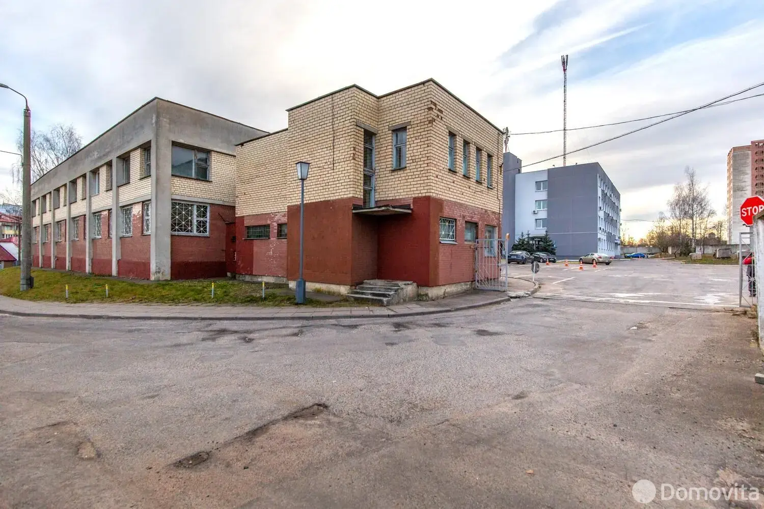 Купить помещение под сферу услуг в Минске, ул. Петра Глебки, д. 11 - фото 12