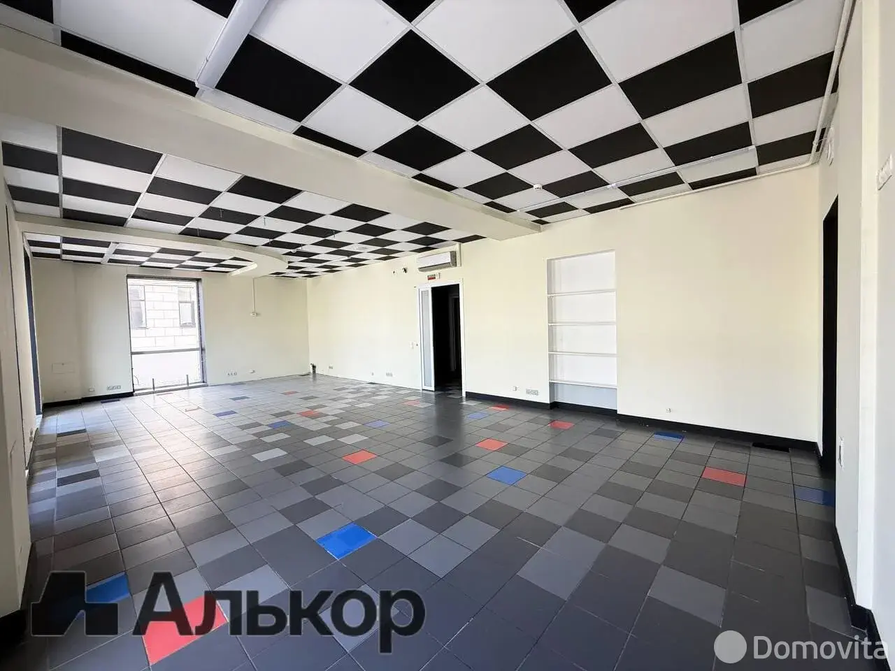 Снять торговое помещение на пр-т Независимости, д. 60 в Минске, 5133USD, код 967467 - фото 3