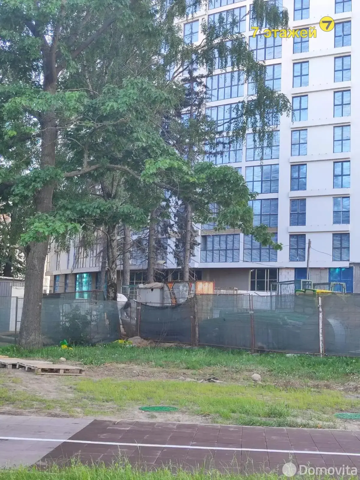 торговый объект, Минск, ул. Брилевская, д. 20.2 на ст. метро Аэродромная